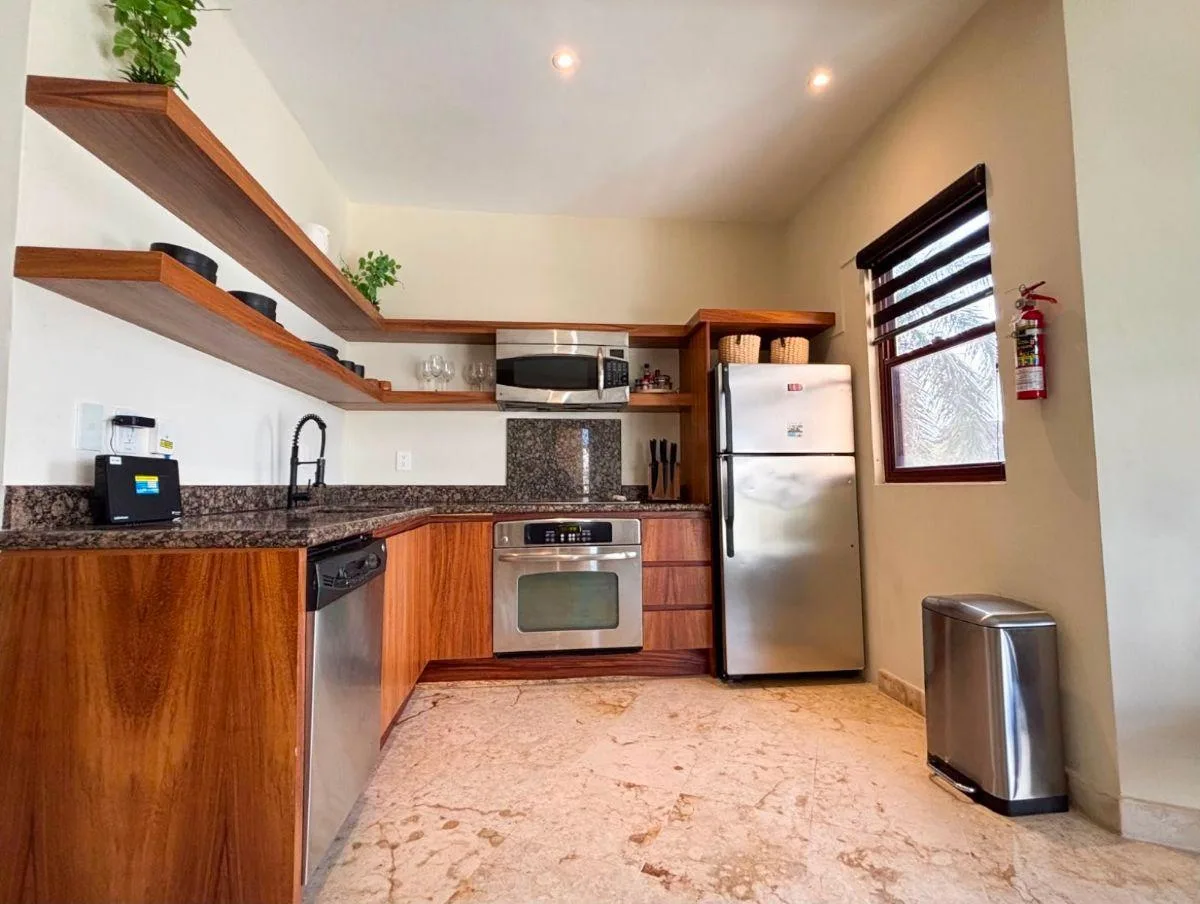 Departamento de 1 recámara frente al mar en venta en Playa del Carmen