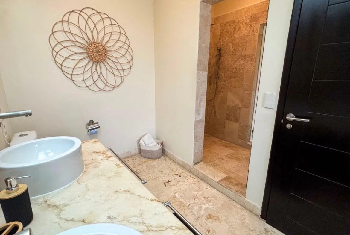 Departamento de 1 recámara frente al mar en venta en Playa del Carmen