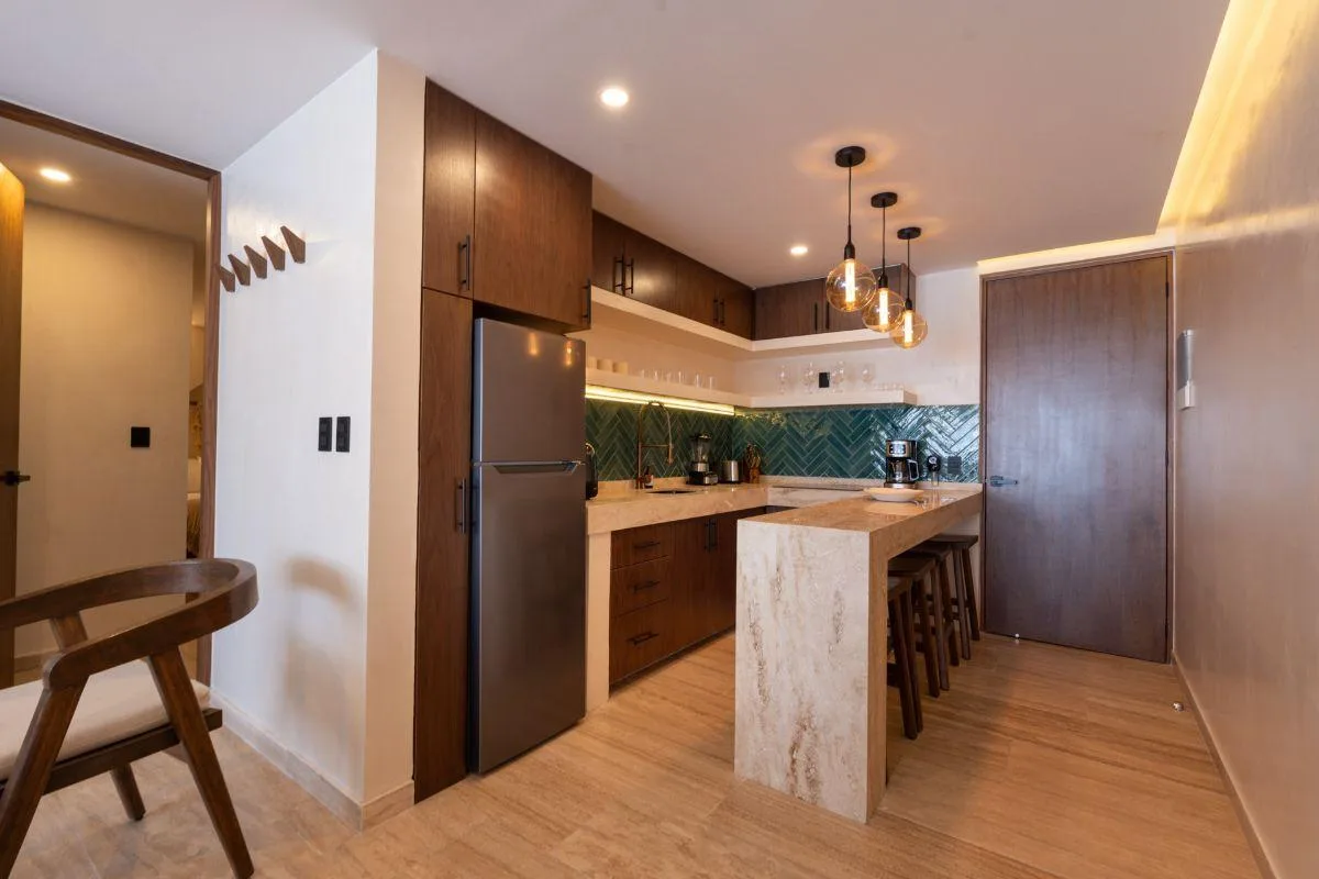 Departamento de 2 recámaras amueblado en venta en Playa del Carmen