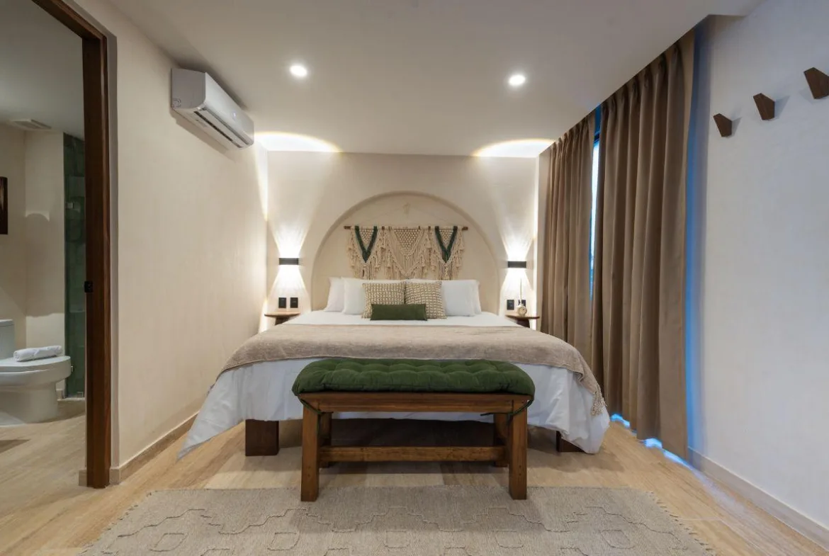 Departamento de 2 recámaras amueblado en venta en Playa del Carmen