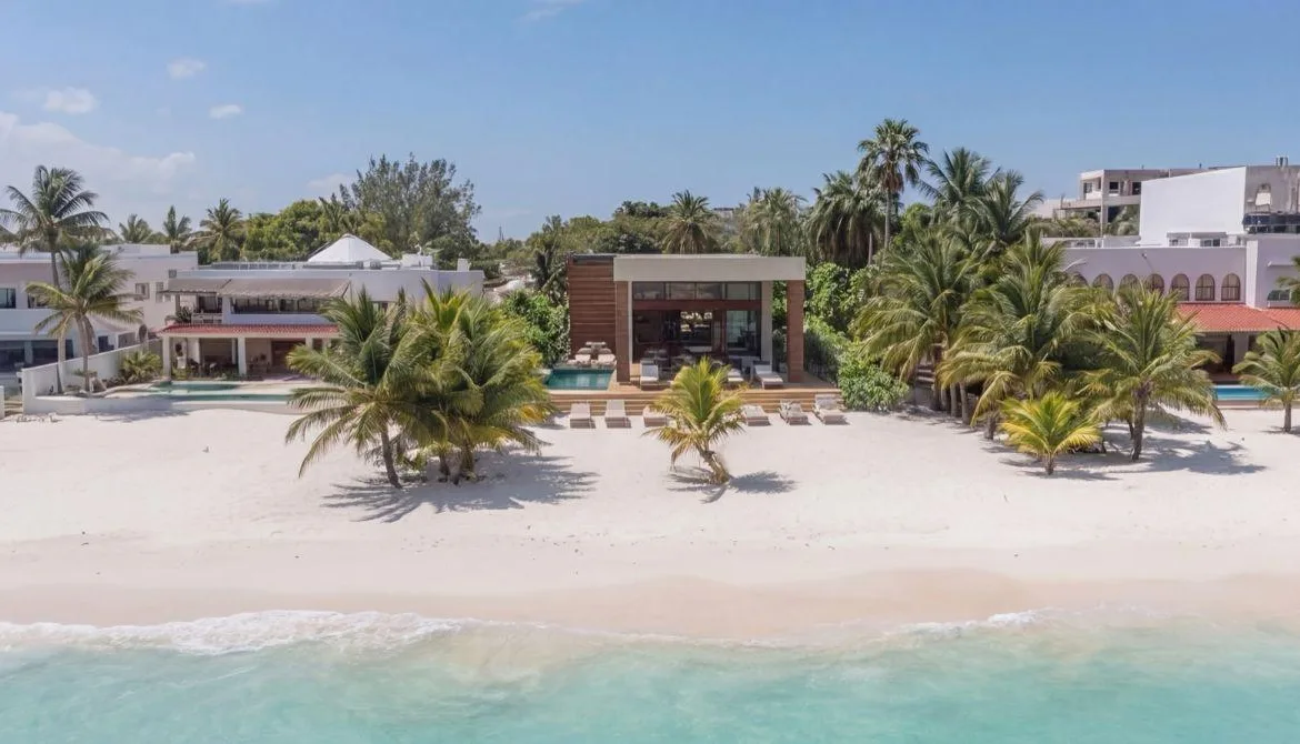 Departamento de 2 recámaras en venta en Costa Mujeres, Cancún