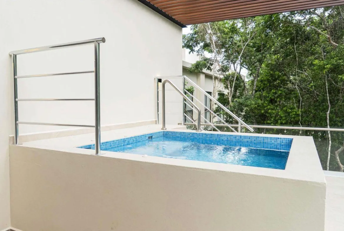 2-Bedroom Condo for Sale in Playa del Carmen | 12 Min from the Beach | Clubhouse and Pools