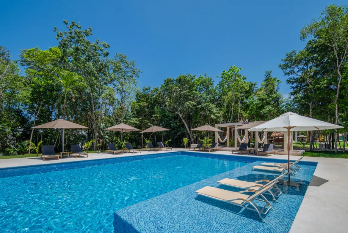 2-Bedroom Condo for Sale in Puerto Morelos | 8 Min from the Beach | Pools and Clubhouse