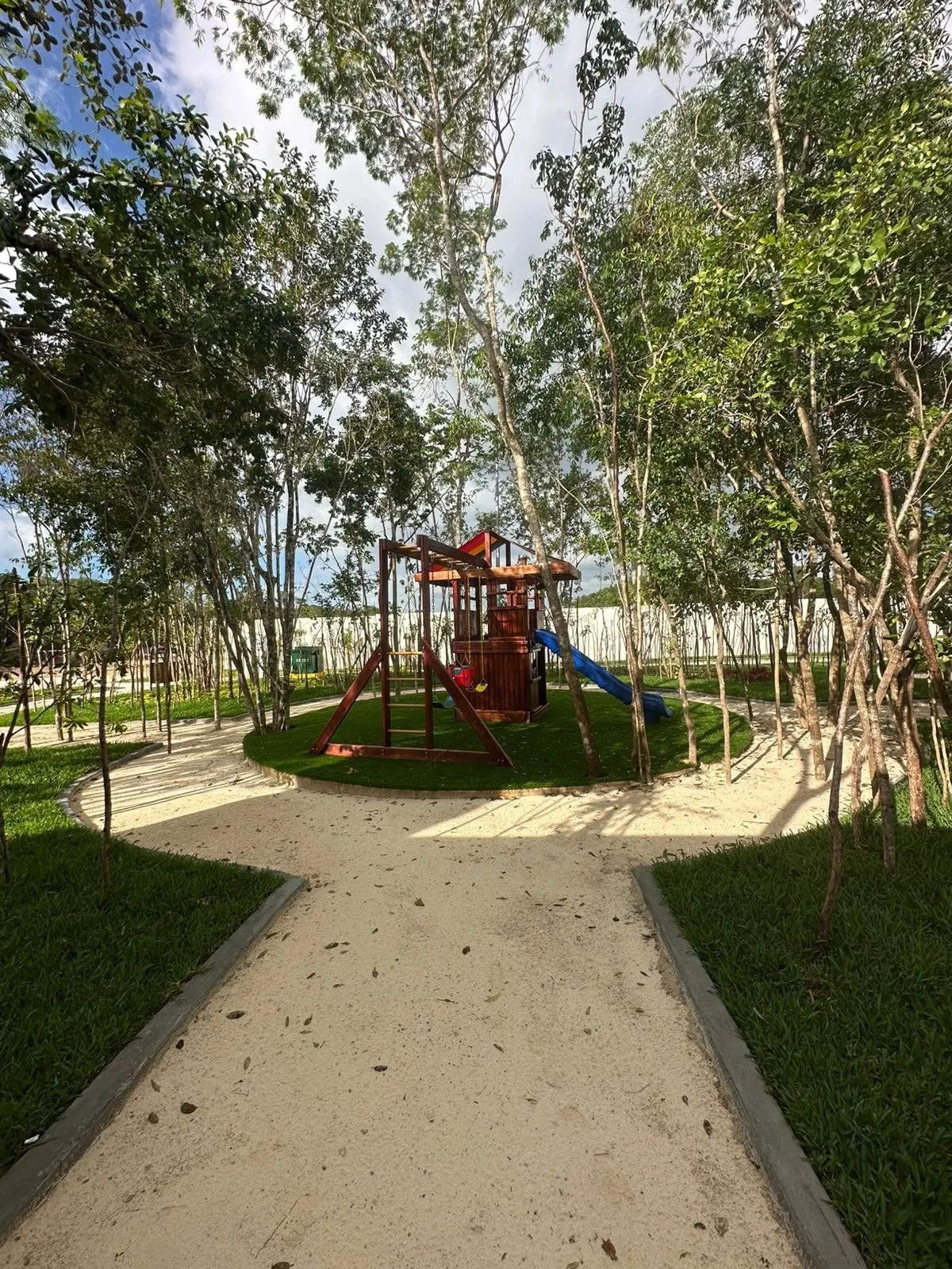 3-Bedroom Condo for Sale in Cancún | Gated Community on Huayacán Avenue | Last Unit