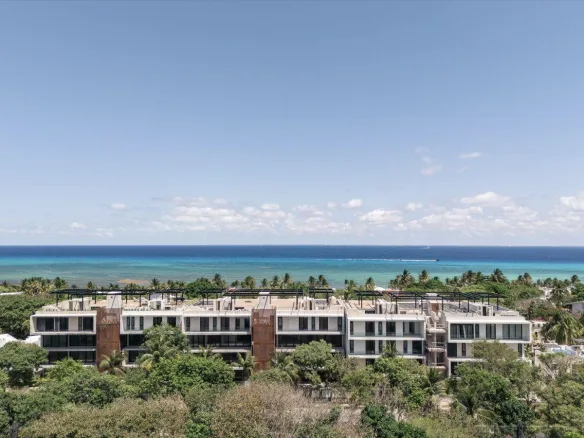 Departamento de 3 recámaras en venta en Playacar Fase 1, Playa del Carmen