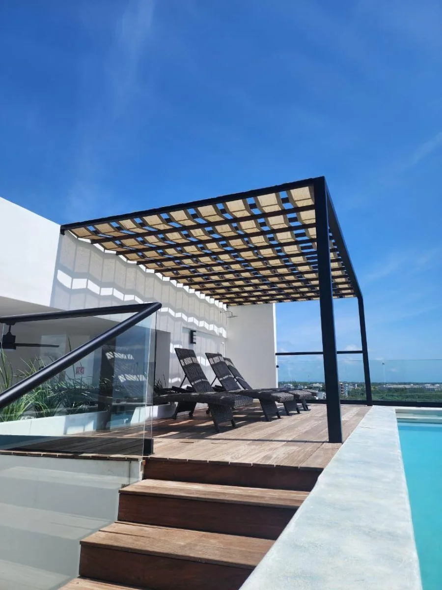 Studio with Balcony for Sale in Playa del Carmen | Steps from the Beach and Fifth Avenue | Rooftop