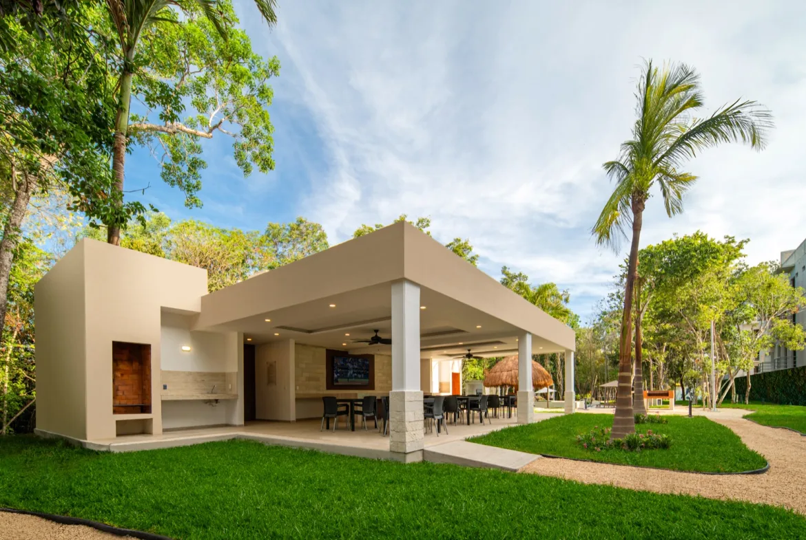 Garden House de 2 recámaras con jardín privado en venta en Puerto Morelos